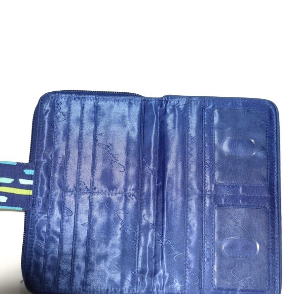 Vera Bradley Retired Katalina Showers Turn Lock Zip Around Organizer Wallet - Picture 4 of 6